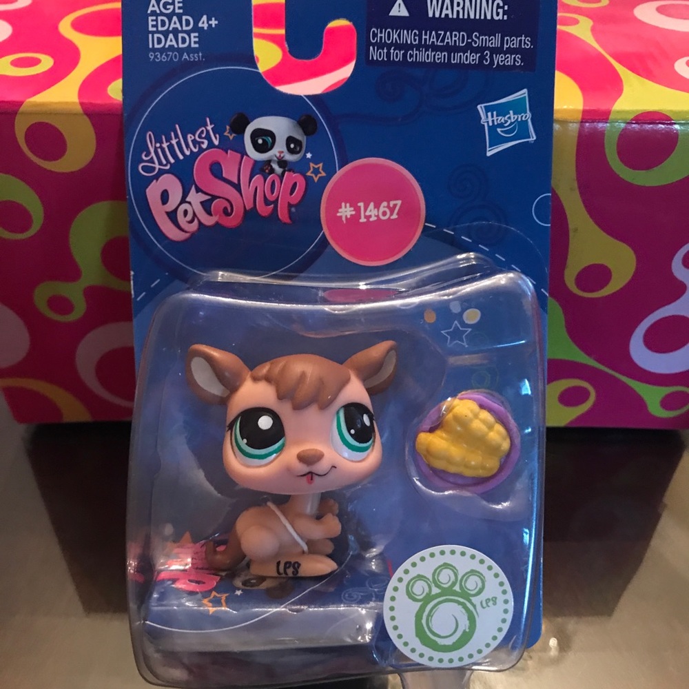 New in box Littlest Pet Shop LPS 1467